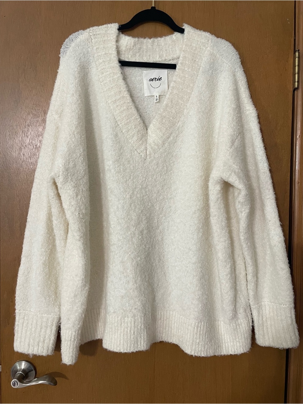 aerie Plush V-Neck Sweater in Ivory